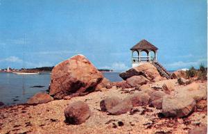 Shelter Island New York Jennings Point Rocky Beach Vintage Postcard K61413