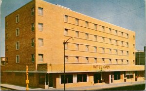 Kansas, Leavenworth - Hotel Cody - [KS-056]