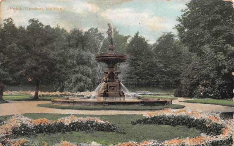 10083   Nova Scotia Halifax Public Gardens  Fountain Monument