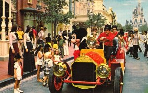 Walt Disney World, Riding Down Main Street, 01110202,  Old Post Card