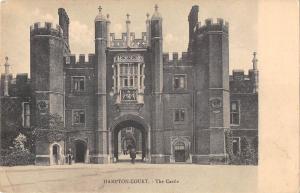 uk39389 the castle hampton court london real photo uk lot 21 uk