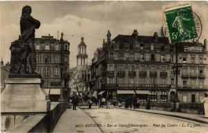 CPA ANGERS - Rue et Statue Beaurepaire - Pont du Centre (296953)