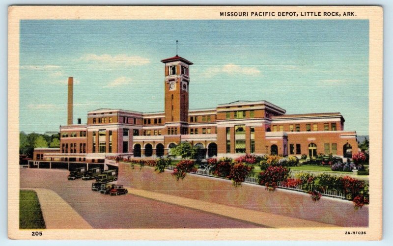 LITTLE ROCK, AR Arkansas   Missouri Pacific RAILROAD DEPOT  c1930s Cars Postcard