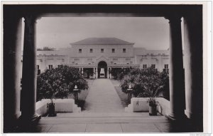 RP: Victoria Falls Hotel , Courtyard , Rhodesia , 30-40s