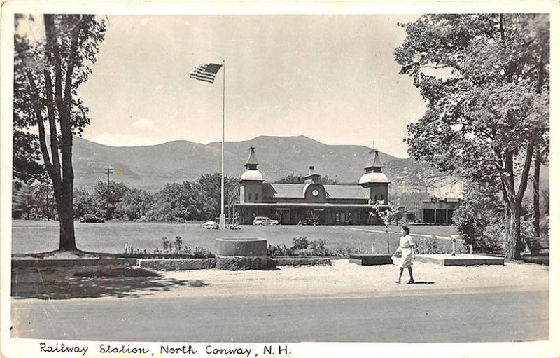 North Conway NH Railroad Station Train Depot RP Postcard