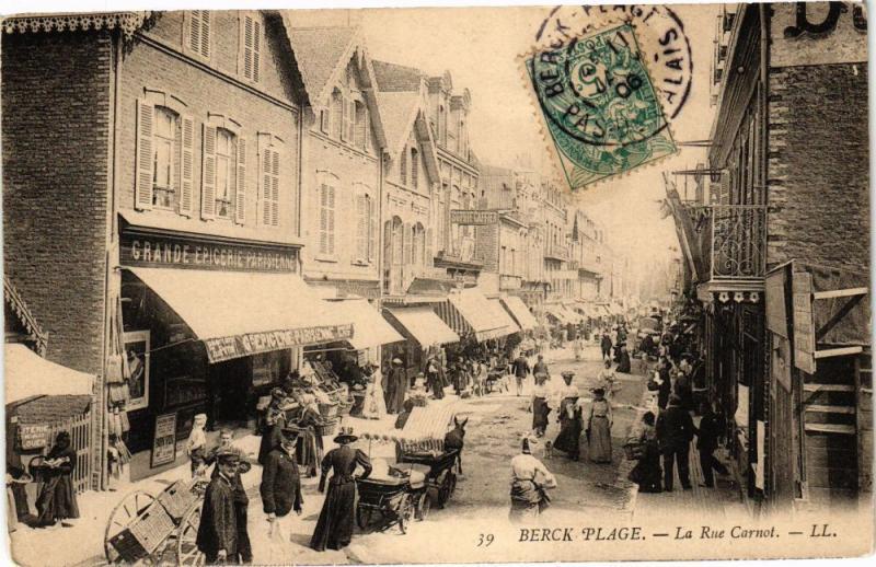 CPA BERCK-PLAGE - La Rue Carnot (163963)