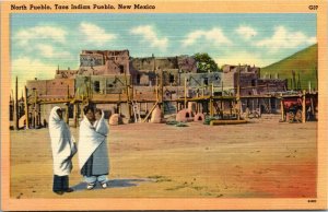 Postcard NM North Pueblo Taos Indian Pueblo Two Women and Child LINEN 1940s K53