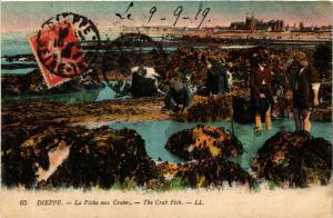 CPA DIEPPE-La Peche aux Crabes (347277)