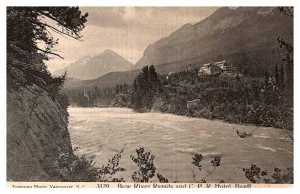 Postcard HOTEL SCENE Banff Alberta AB AR8077