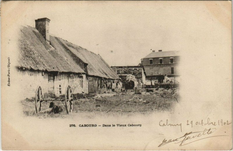 CPA CABOURG - Dans le Vieux CABOURG (141412)