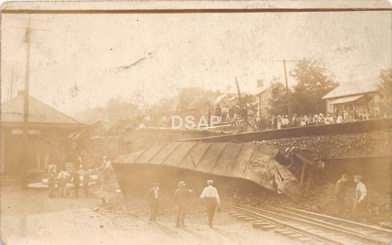 C81/ Belmont Ohio Postcard RPPC 1915 Railroad Depot Train Wreck Disaster B&O 3