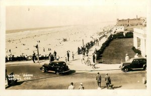 1930s Seaside Oregon Turnaround North Prom people autos RPPC Postcard 25-11632
