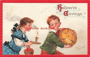 322331-Halloween, Gabriel No 320-9, Girl with Candle & Apples, Boy with JOL