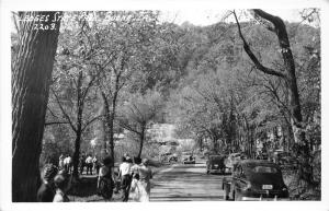 Boone Iowa~Ledges State Park~Lots of People & 40s Cars along Road~c1945 RPPC