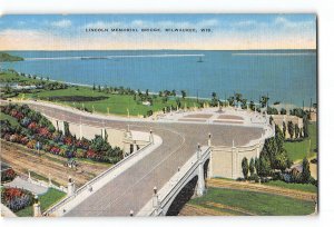 Milwaukee Wisconsin WI Postcard 1930-1950 Lincoln Memorial Bridge