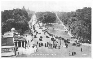 uk3822 rotten row hyde park london car real photo uk