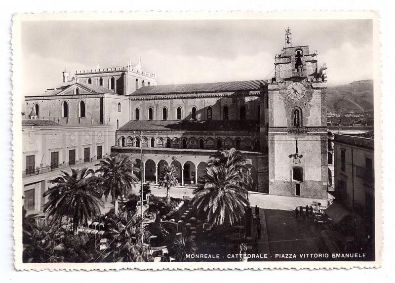 Italy Sicily Monreale Cattedrale Cathedral Piazza Emanuele 