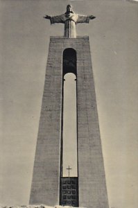 Portugal Almada Monument of Cristo-Rei