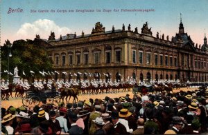 Germany Berlin Military Parade Die Garde Du Corps Am Zeughause im Zuge der Fa...