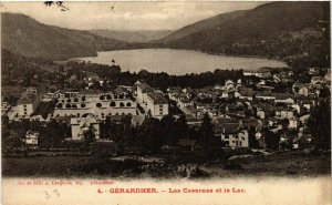 CPA GÉRARDMER Les Casernes et le Lac (402474)