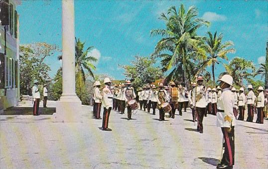 Bahamas Nassau Changing Of The Guard At Government House