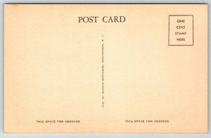 Wickford  Rhode Island   Coldspring House   Postcard