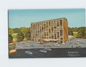 Postcard Holiday Inn, Waterloo, Iowa