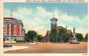 VINTAGE POSTCARD SOLDIER'S MONUMENT AND MUNICIPAL BUILDING BATTLE CREEK MICHIGAN