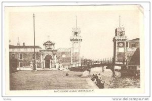 Small Bridge, People On A Boat, Ingresso Dell' Arsenale, Museo Storico Navale...