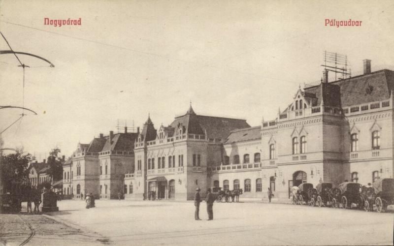 romania, ORADEA NAGYVARAD, Gara, Palyaudvar, Railway Station (1910s) Postcard