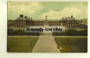 tp8515 - London - The Royal Hospital and Grounds in Chelsea, c1913 - Postcard