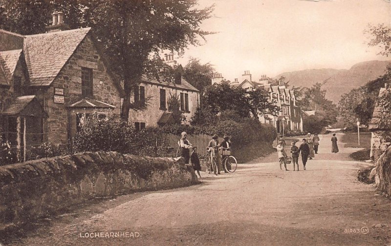 Lochearnhead, Scotland, Early Postcard, Unused, Published by Valentine's