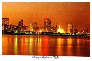 Postcard CITY SKYLINE SCENE Chicago Illinois IL AS4548