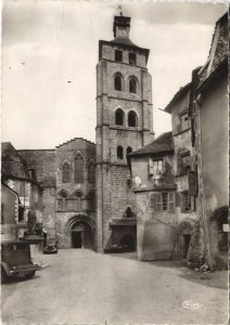CPM Beaulieu-sur-Dordogne Eglise (16037)