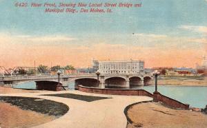 DES MOINES, IA Iowa   RIVER FRONT~NEW LOCUST STREET BRIDGE  c1910's Postcard