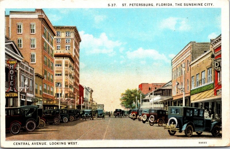 Postcard Central Avenue Looking West in St. Petersburg, Florida~1941