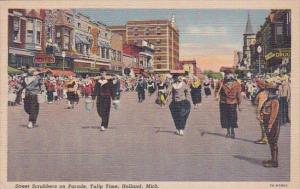 Street Scrubbers On Parade Tulip Time Holland Michigan Curteich