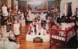Postcard Missouri Branson Mary Trimble Doll Collection 1950s Cook 23-4938