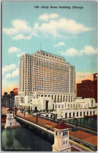 Chicago Illinois ILL, Daily News Building, Madison Canal Washington, Postcard