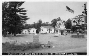 F94/ Wisconsin Dells RPPC Postcard c1940s Hogarth's Cabin Motel Hwy 12