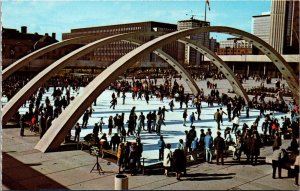 Vtg Toronto Ontario Canada Ice Skating Rink Nathan Phillips Square Postcard