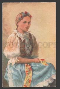 114917 MOLDOVA type girl by Geiza Salay Vintage postcard