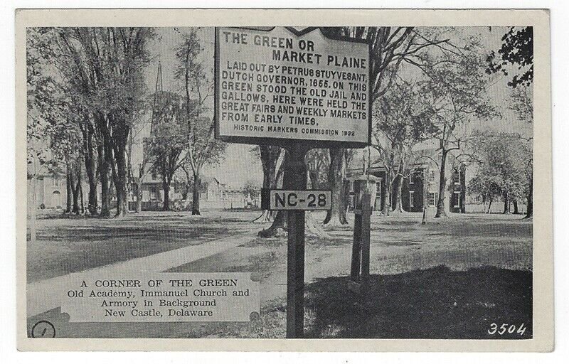 New Castle, Delaware, Vintage Postcard View of A Corner of The Green