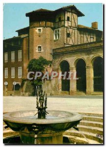 Postcard Modern Gaillac Tarn Celebre its reputed orus The Fountain Griffoul