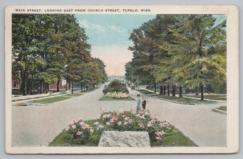 Tupelo Mississippi~Main Street East from Church Street~Ladies Cross Median~1926