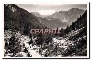 Modern Postcard St Martin Vesubie La Route du Boreon