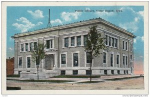 Exterior, Public Library, Cedar Rapids, Iowa,00-10s