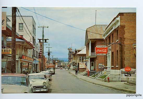 St Georges Quebec Coke Street Vue Old Cars Postcard