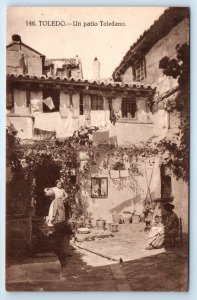 TOLEDO Un patio Toledano SPAIN Postcard