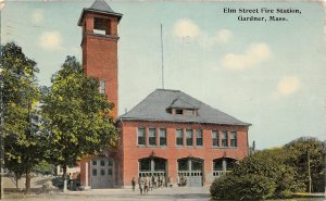 G88/ Gardner Massachusetts Postcard 1914 Elm Street Fire Station Department